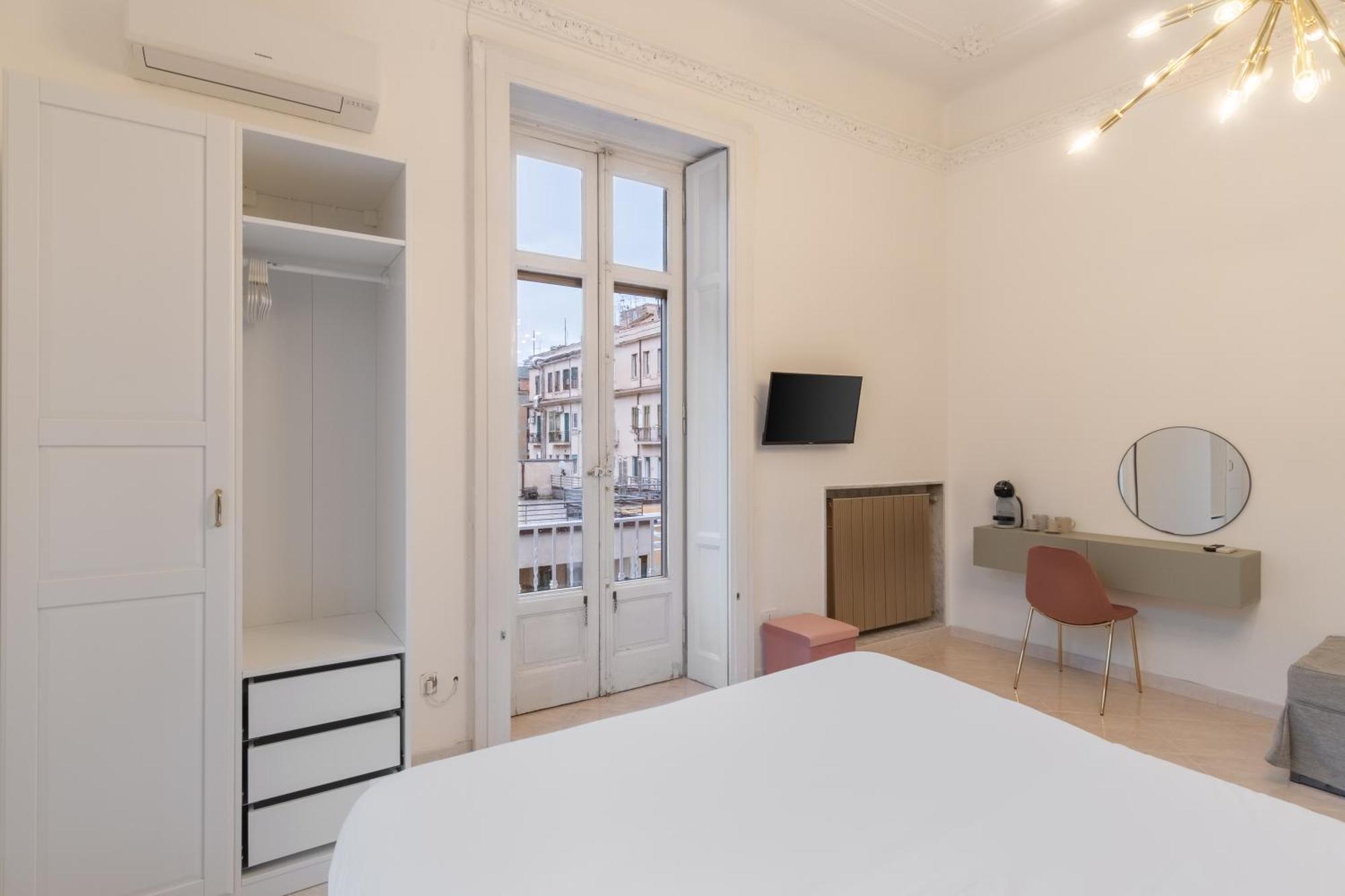 ساليرنو Palazzo Galeoni Luxury Suites المظهر الخارجي الصورة